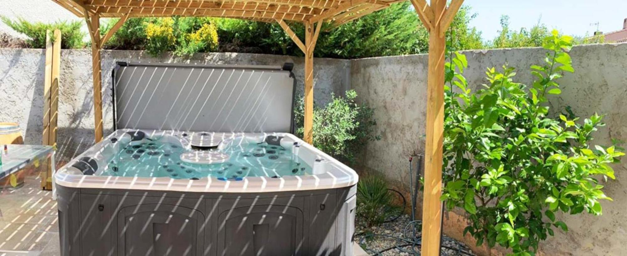 Le Beau Vallon 1- Jacuzzi Privatif Et Piscine Chauffee Partagee Saint-Benoît Zewnętrze zdjęcie